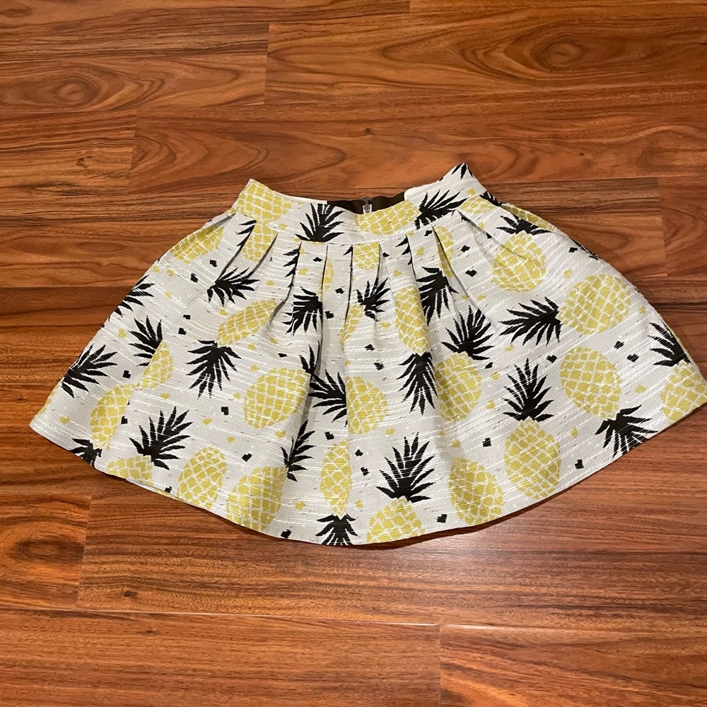Alice + Olivia Yellow Pineapple Print Circle Skirt